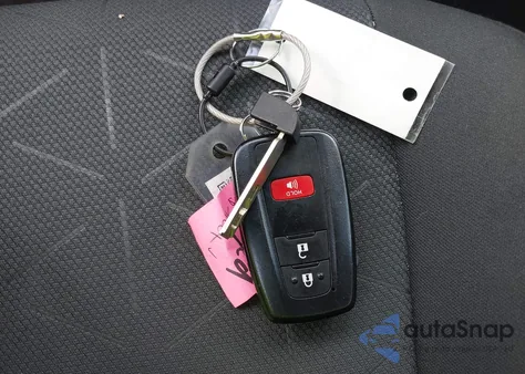 2024 Toyota Rav4 Xle from USA, damaged, VIN 2T3P1RFV1RW442071